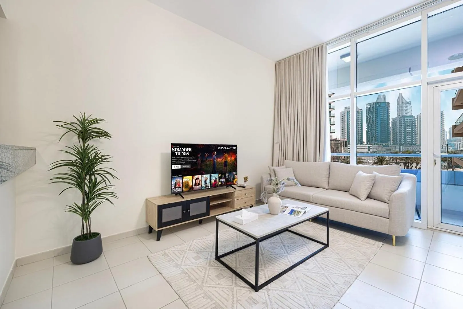 아파트 Juliushomes - Studio In Bay Square, Business Bay Dubai