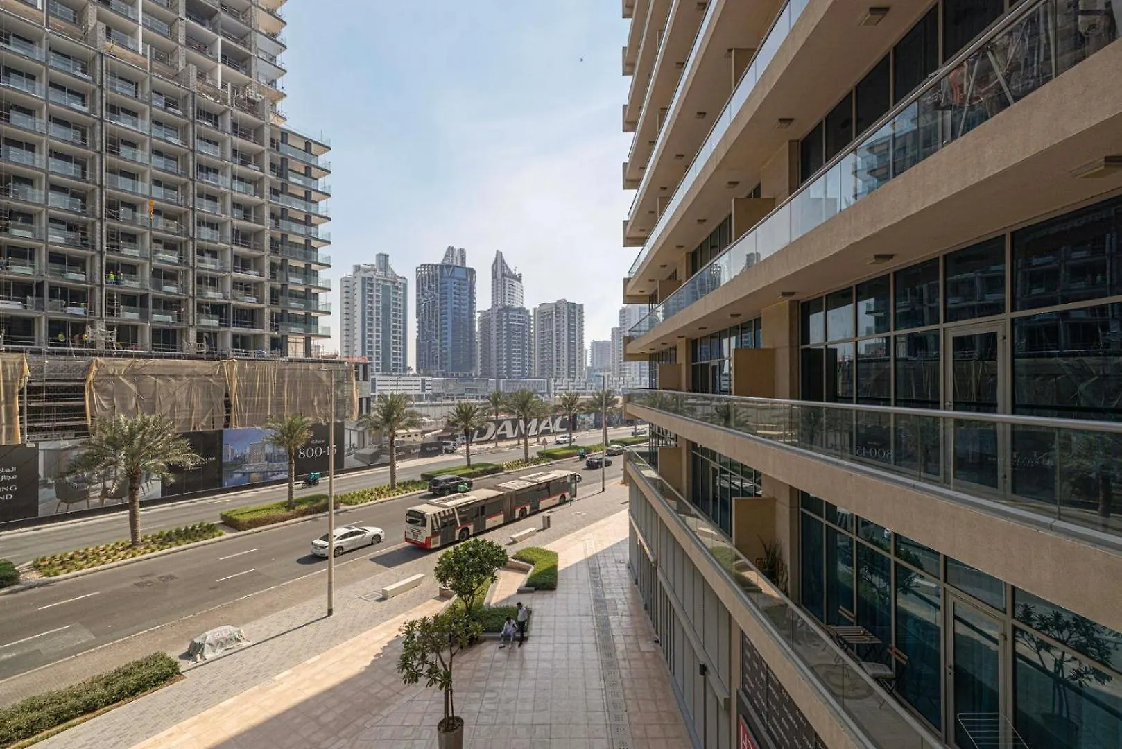 Juliushomes - Studio In Bay Square, Business Bay Dubai 0*,  아랍에미리트
