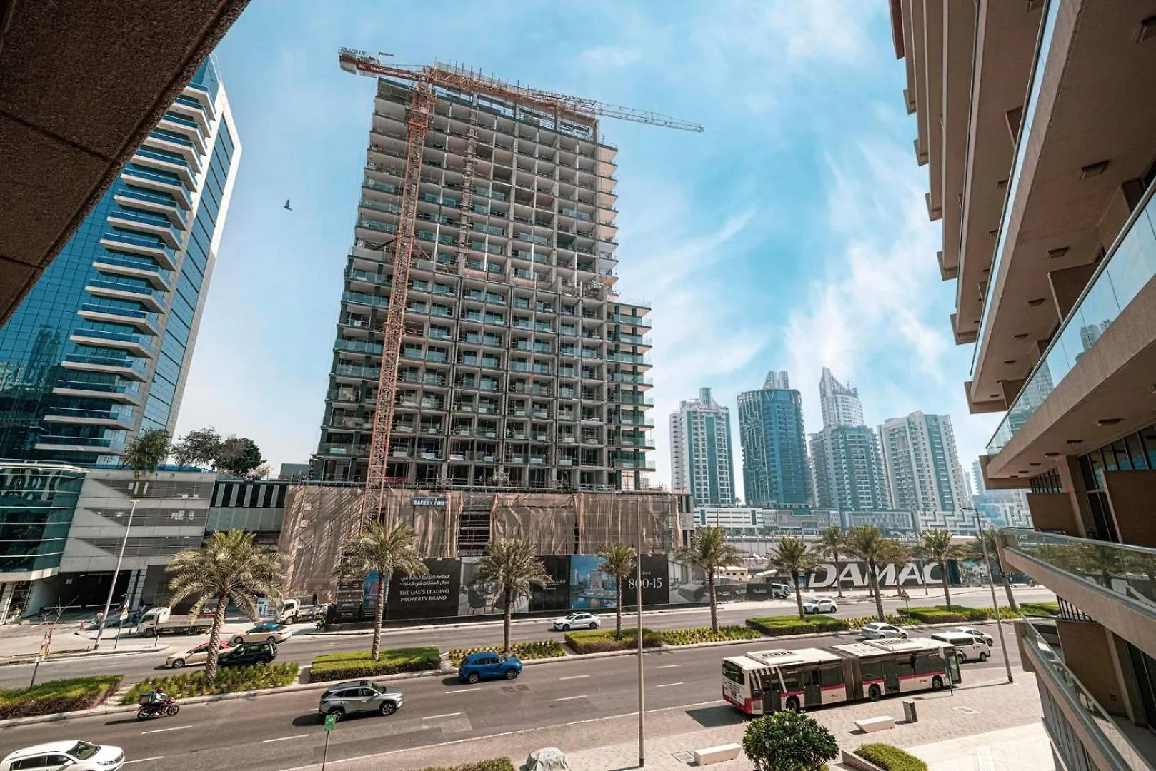 아파트 Juliushomes - Studio In Bay Square, Business Bay Dubai 아랍에미리트